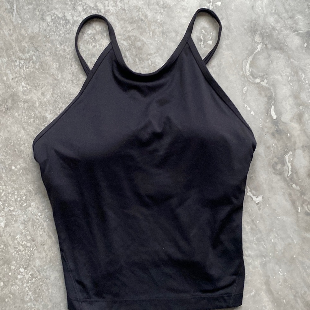 Lululemon Size 6 Never Worn Black High Neck Crop.
